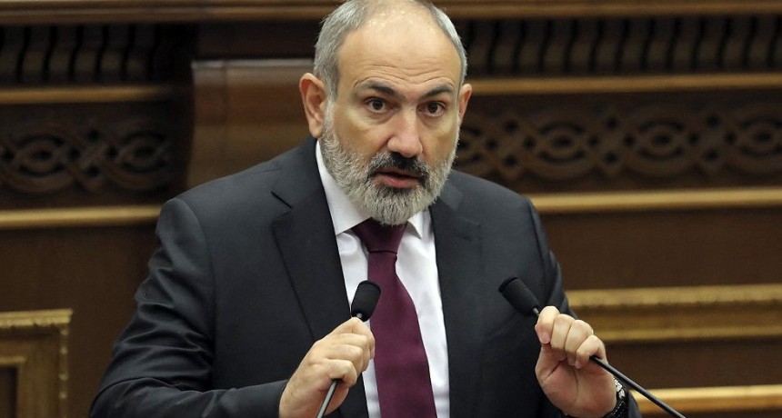  Armenia aceptó que el enclave de Nagorno Karabaj quede para Azerbaiyán 