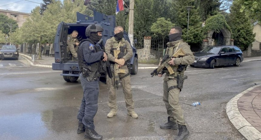  Serbia puso al Ej&eacute;rcito en m&aacute;xima alerta de combate tras actos de violencia en Kosovo 