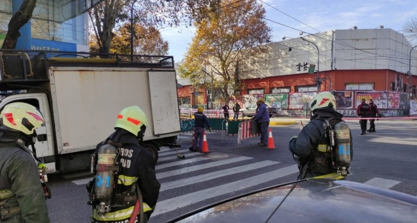  Los bomberos evacuaron un edificio comercial en Palermo por un escape de gas 