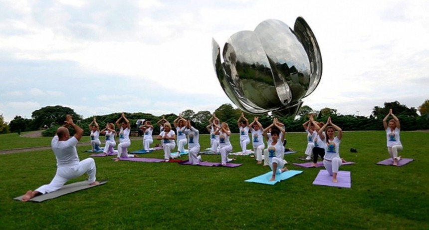  La Boca, escenario del encuentro por el Dia Internacional del Yoga 