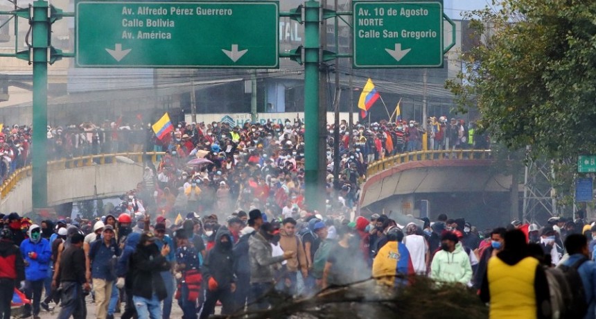  Noveno d&iacute;a de protestas en Ecuador: represi&oacute;n en las calles y un llamado a dialogar 