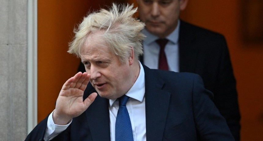  Johnson le pidi&oacute; al G7 redoblar el respaldo a Kiev 