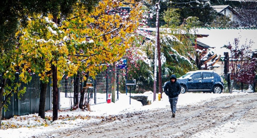  Rigen alertas naranja por nevadas y amarilla por viento y lluvia 