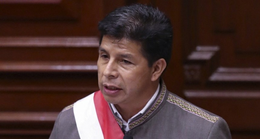  Peleas entre Castillo y su partido generan dudas sobre la sobrevivencia del Gobierno 