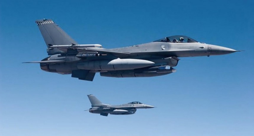  Una avioneta que sobrevolaba Washington DC fue perseguida por cazas F-16 y se estrelló 