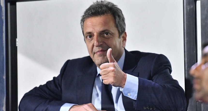  Massa anuncia más inversiones automotrices y reglamentación de la ley de impulso al sector 
