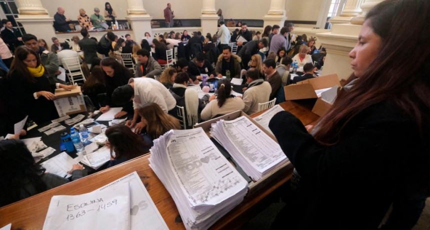  Concluy&oacute; el escrutinio definitivo en Corrientes y habr&aacute; disputa judicial por una banca 