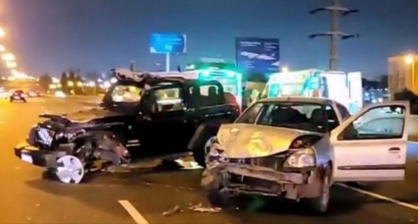  Cinco personas heridas en un choque m&uacute;ltiple en Panamericana 