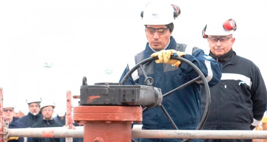  "Al FMI le vamos a pagar con los d&oacute;lares que genere el gasoducto" 