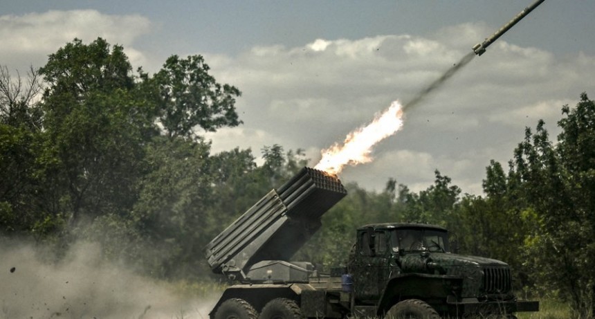  Rusia bombarde&oacute; Sloviansk y su alcalde llam&oacute; a evacuar 