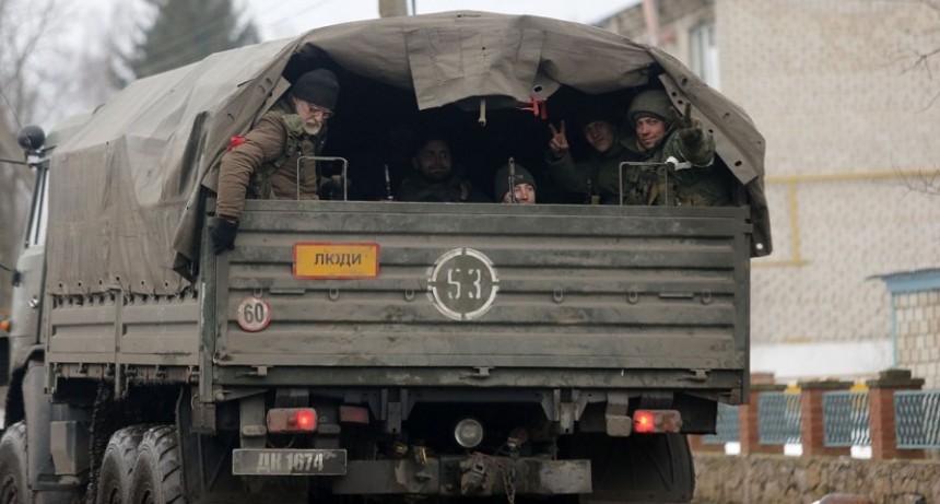  Ucrania evacua civiles de Sloviansk mientras Rusia profundiza su avance 