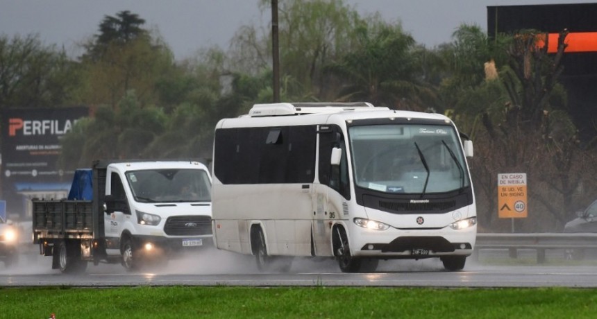  Rigen alertas amarillas por tormentas y fuertes vientos en Buenos Aires y Tierra del Fuego 