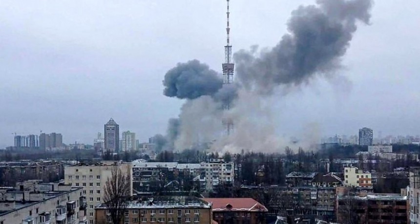  Ucrania denunció ataques de misiles rusos cerca de Kiev 
