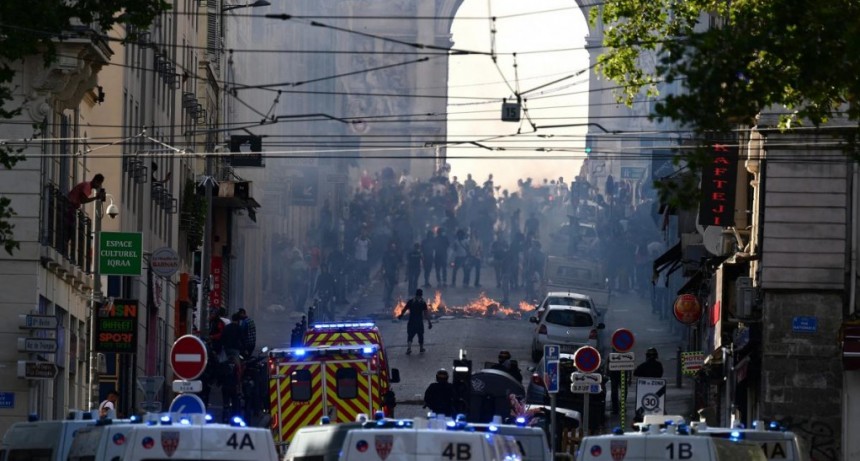  M&aacute;s de 1.300 detenidos en Francia antes del funeral del joven baleado por un polic&iacute;a 