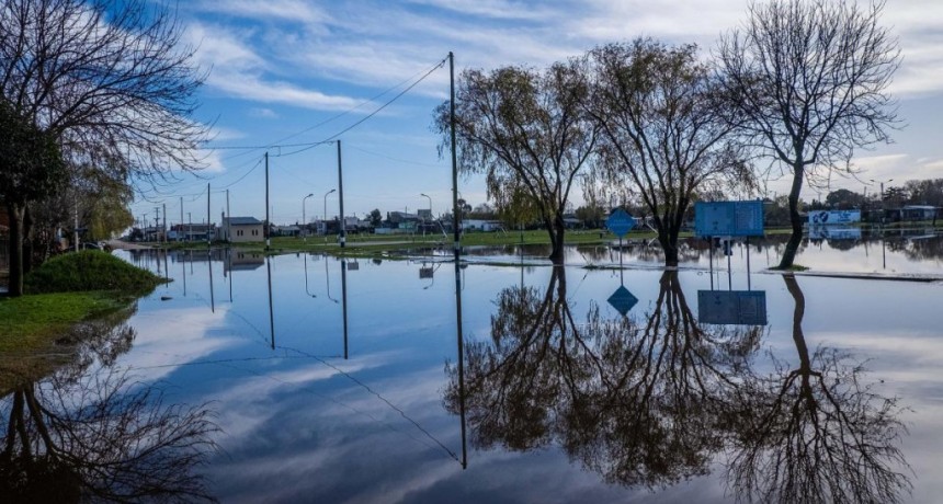  Evacuados, calles y rutas anegadas tras el temporal que azotó a Mar del Plata 