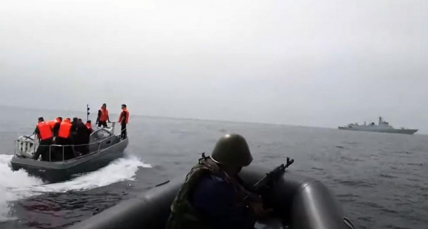  Rusia y China iniciaron ejercicios militares conjuntos en el mar de Japón 