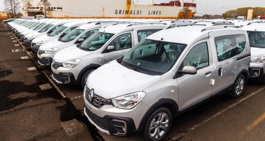  Renault concretó la primera exportación a Argelia del utilitario Kangoo 