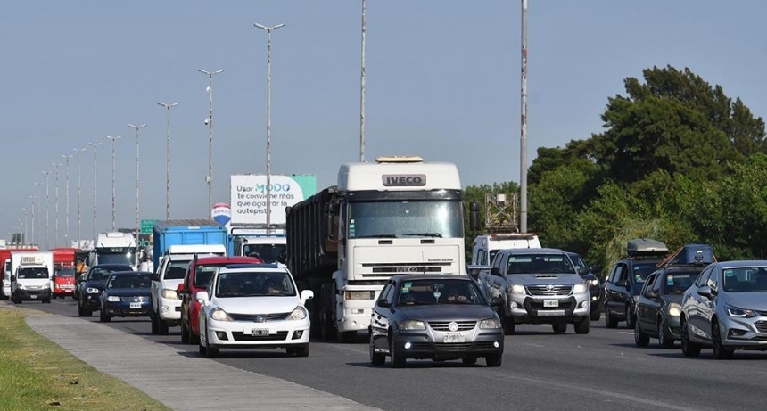  Habrá restricciones de tránsito de camiones este domingo en las rutas provinciales 