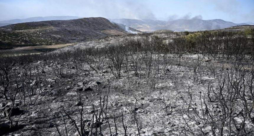  La mayoría de los incendios en Grecia están bajo control 