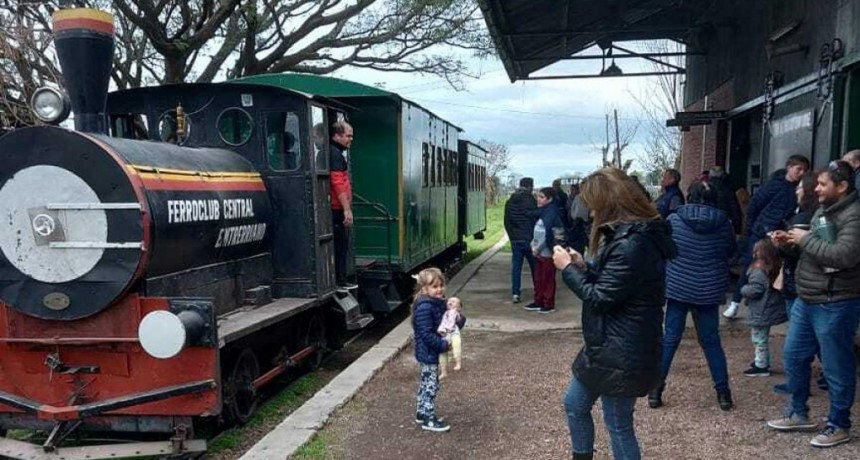  Un ferroclub le da vida a un ramal de casi 110 años 