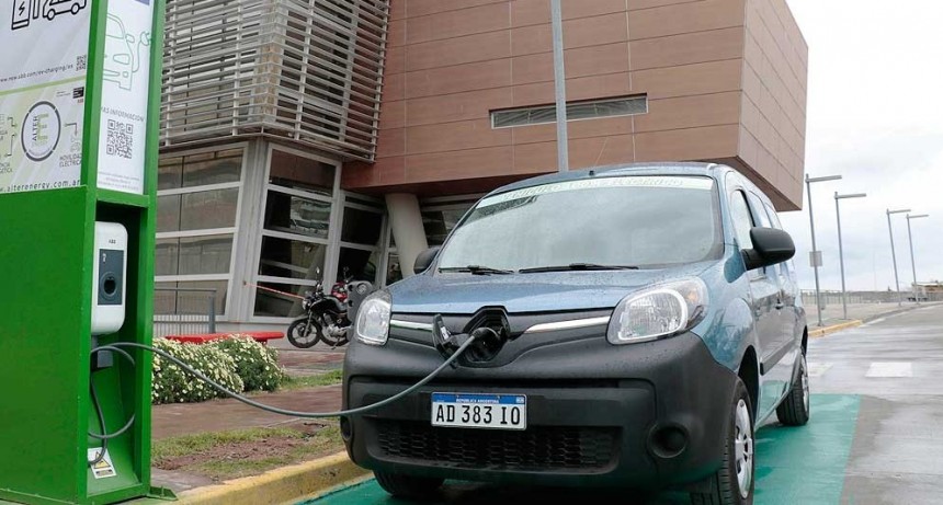  La red de cargadores para vehículos se expande y ya hay 230 equipos en el país 