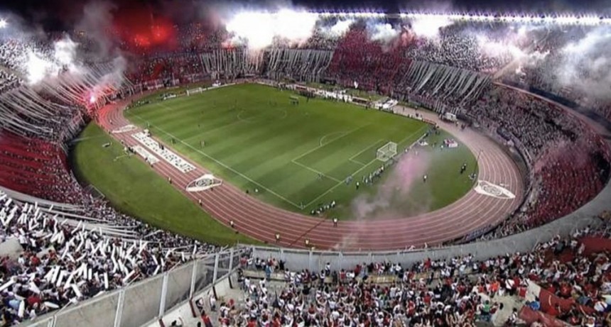 River le pidió a Conmebol "intermediación" para el regreso del público