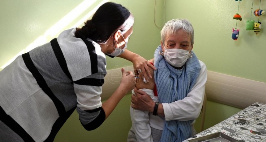  Enrolan a mayores de 60 para el ensayo de la vacuna contra el Virus Sincicial Respiratorio 