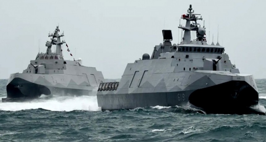  Dos buques de EEUU navegan en el estrecho de Taiwán y ponen en alerta a China 