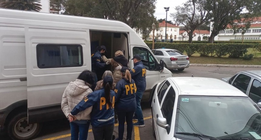  Otorgan la prisión domiciliaria al líder de la secta desbaratada en Villa Crespo 