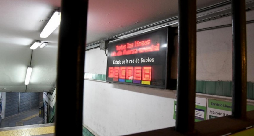  Por asbesto en las formaciones, el jueves habrá un nuevo paro de subte 