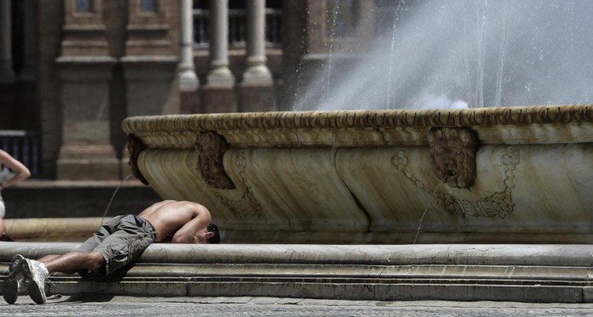  España sufre el pico de la ola de calor y los incendios dan respiro a Portugal 