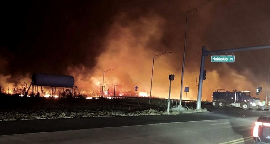  Ascienden a 36 los muertos por los incendios forestales en Hawái 