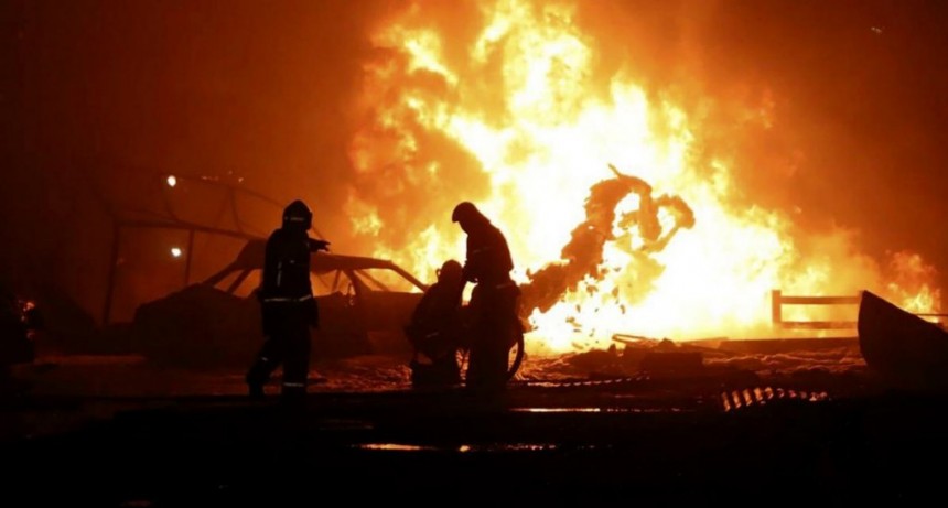  Explosión en una estación de servicio en Rusia: ya suman 35 los muertos 