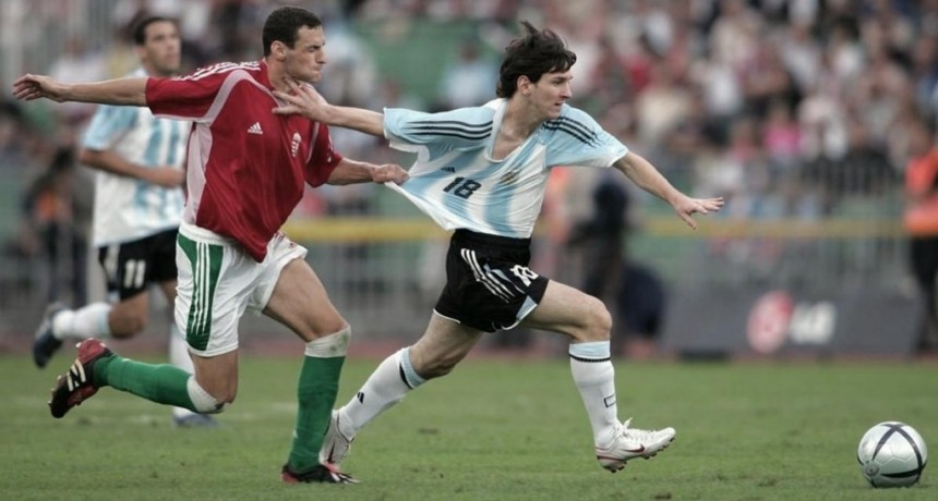  Hace 18 años debutaba Messi en la selección argentina 