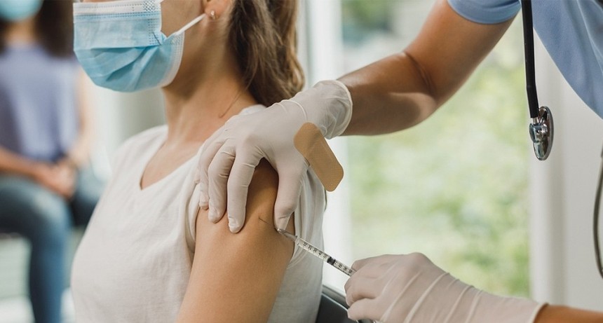  La OMS anunció que vigila una nueva variante de coronavirus 