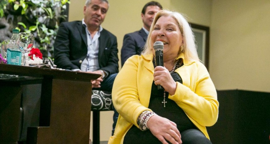  Carrió renunció a su candidatura como diputada del Parlasur 