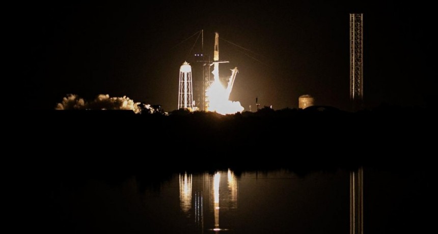  La NASA y SpaceX envían cuatro astronautas a la Estación Espacial Internacional 