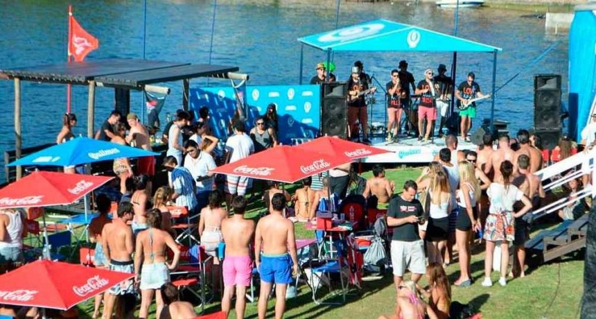 Villa Carlos Paz confirmó la temporada de viajes de egresados 2021