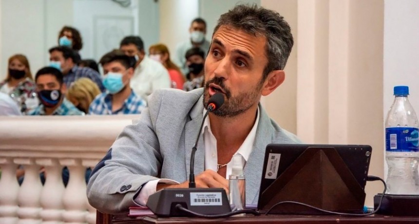  La Rioja: aprobaron el pase a comisión del pedido de destitución del diputado Menem 