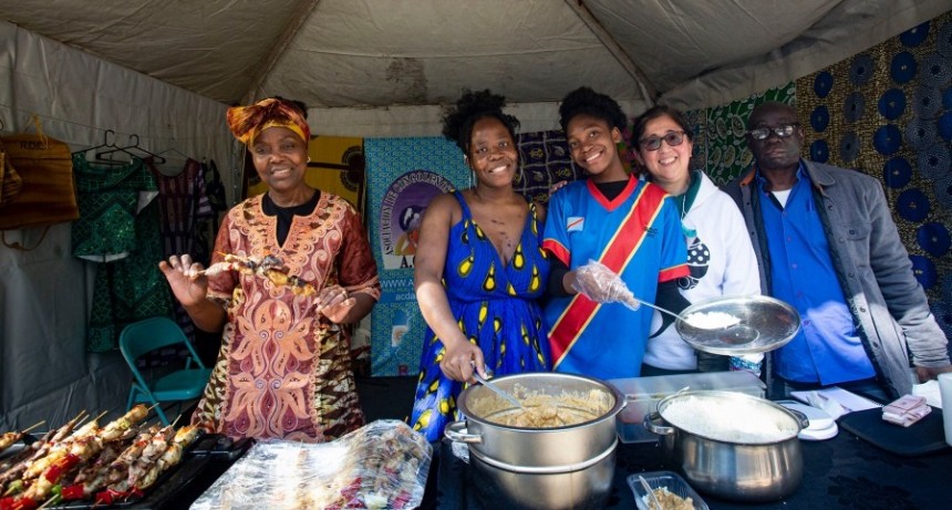  Baile, música del mundo y comida típicas para celebrar el Día del Inmigrante 