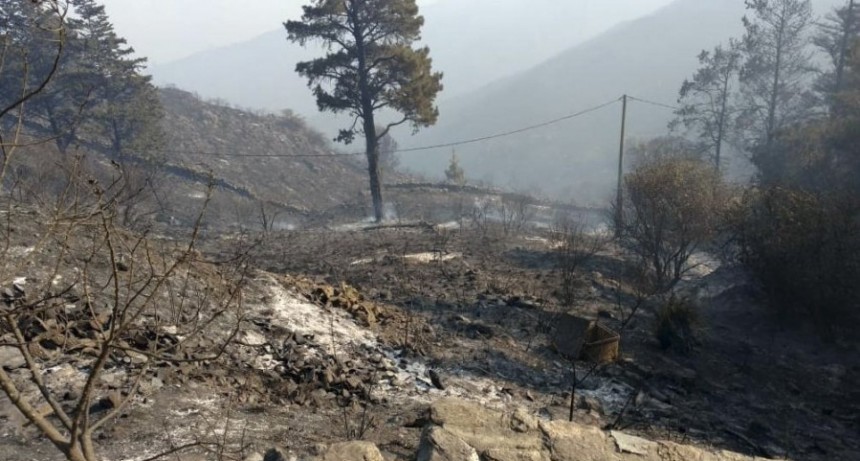  Detenidos, rutas cortadas y un rally suspendido por los incendios en Córdoba 