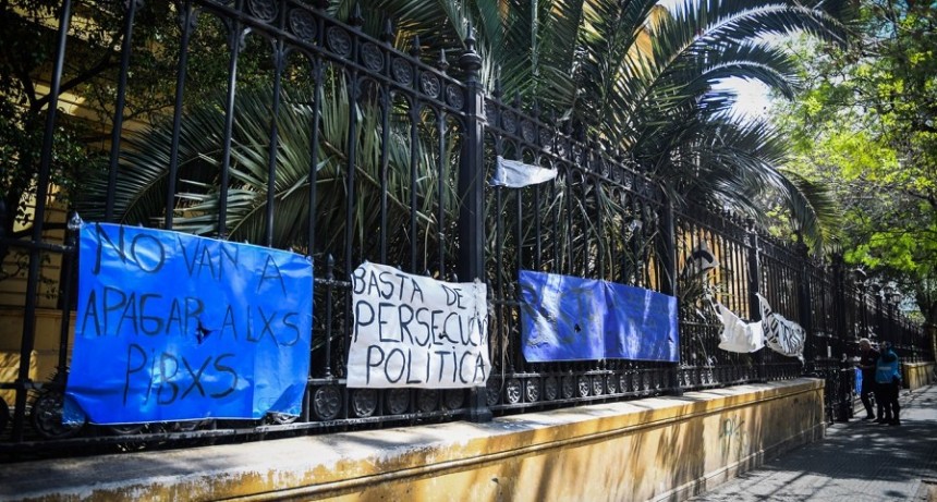  El Gobierno porteño denunció penalmente a los padres de los alumnos que tomaron escuelas 