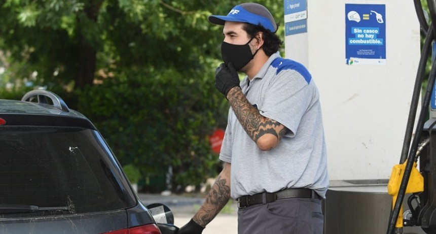  A partir del sábado aumentarán los combustibles por el descongelamiento de impuestos 