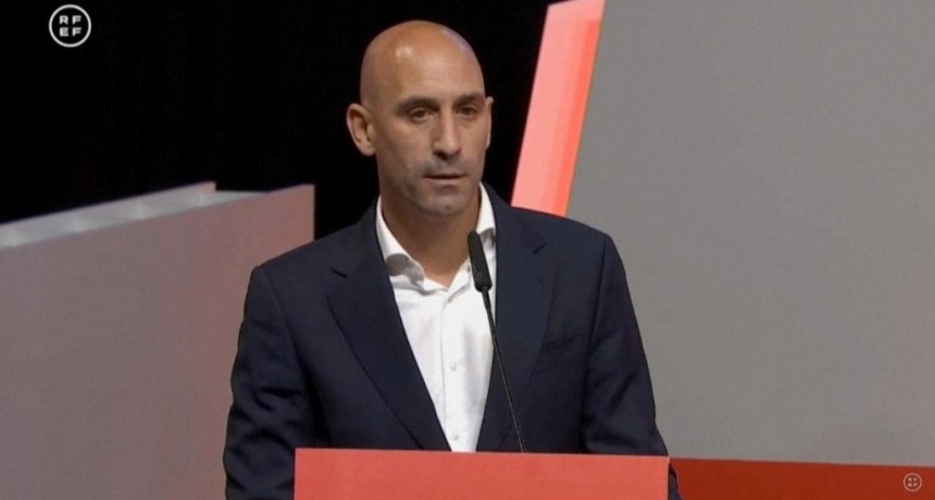  Rubiales renunció a la presidencia de la Federación Española de Fútbol 