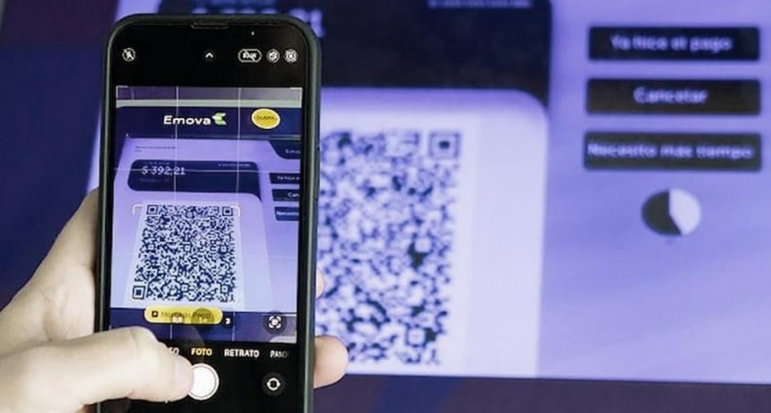  Incorporan el pago con código QR para cargar la tarjeta SUBE en el subte 