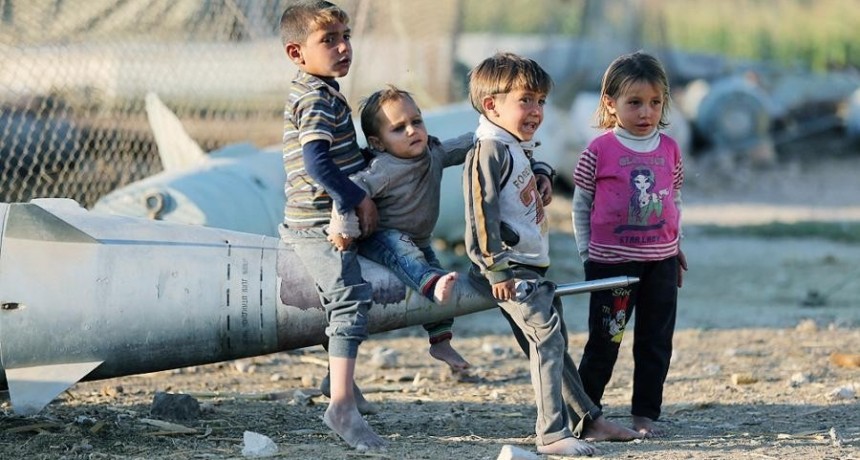  4 de cada 10 hogares con ni&ntilde;os y adolescentes no alcanzan a cubrir sus gastos b&aacute;sicos 