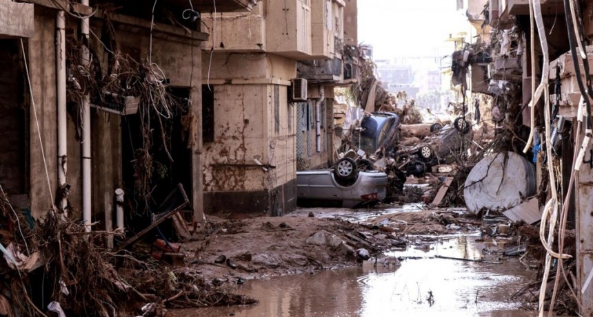  Más de 43.000 desplazados en Libia por las inundaciones 