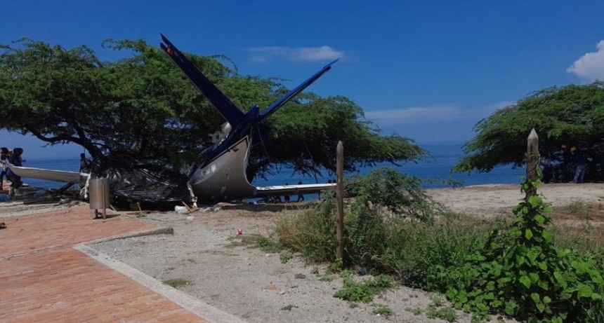  Colombia: Una avioneta se despistó y mató a un niño de 2 años que estaba en una playa 