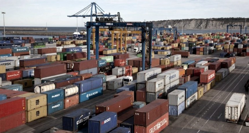  En el primer día, más de 2.700 importadores iniciaron sus trámites con normalidad 