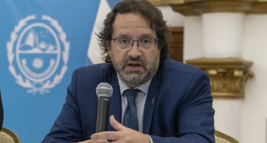  El equipo técnico de Economía viaja a Francia para cerrar el acuerdo con el Club de París 